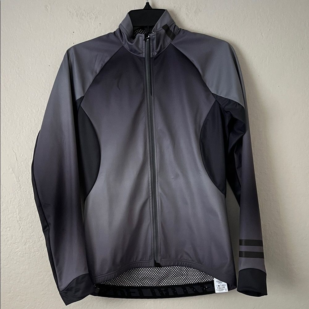 Like New! Specialized Men's Gray and Black Bike Cycling Jacket in Size M
